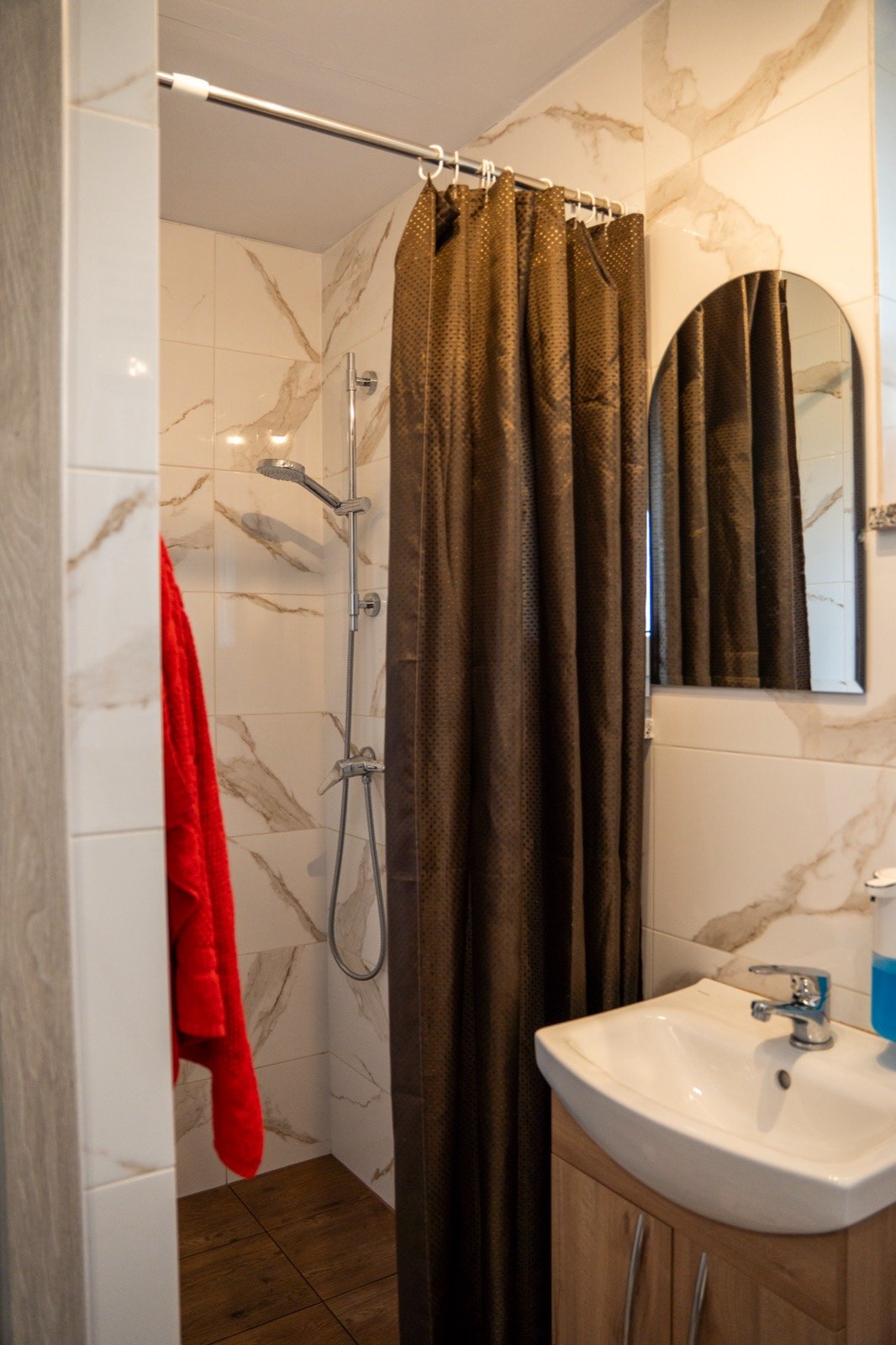 Bad mit Dusche
